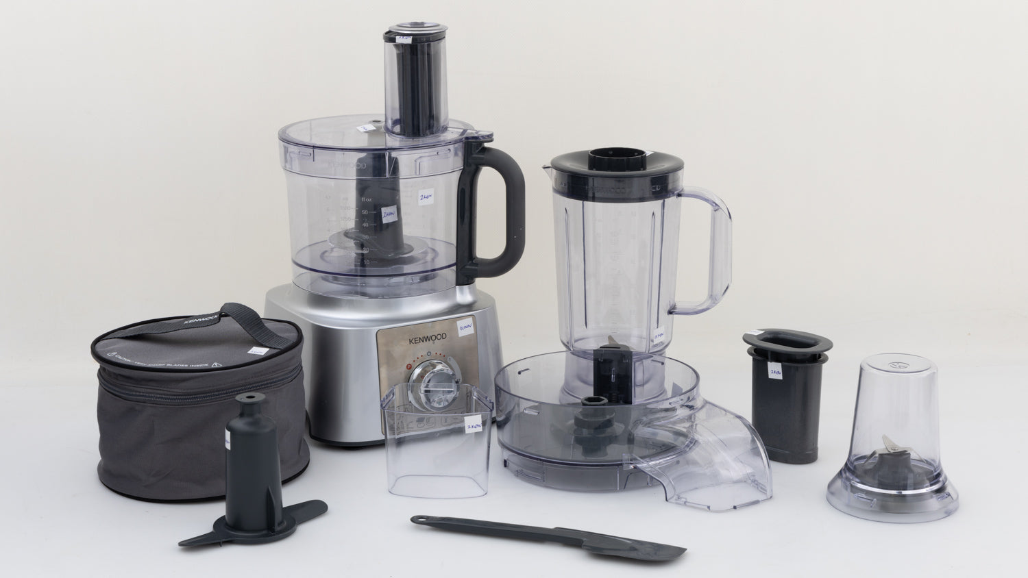 KENWOOD FOOD PROCESSOR PBL+FP3+CP+CFJ+ET+DT+DP - FDP65.880SI